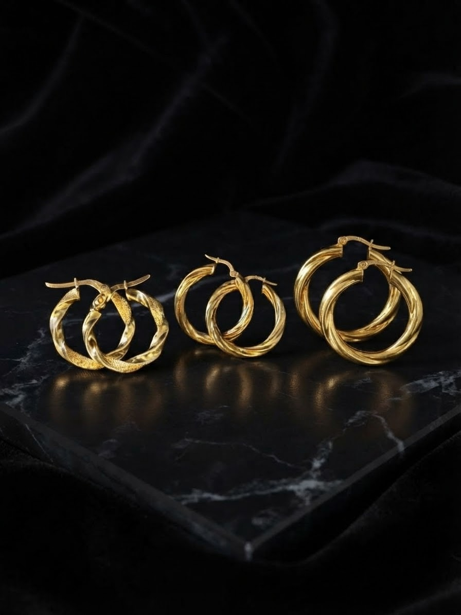 Aretes dorados de JEWELS & EXCLUSIVITY